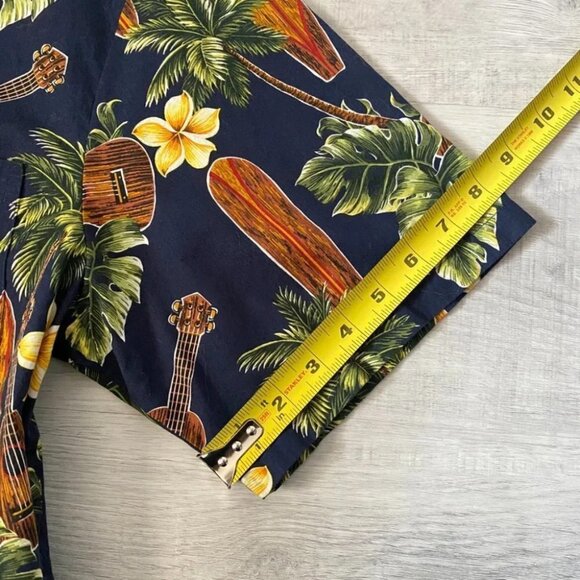 RJC Vintage Hawaiian Short Sleeve Shirt Style 102C Navy Floral Surfer - Picture 12 of 14